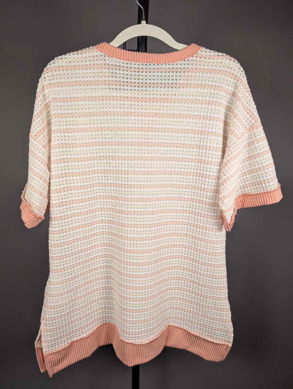 Heimish U.S.A. Women’s M Coral Ivory Striped Open Knit Oversized Top Nwot A-257 - Picture 3 of 16